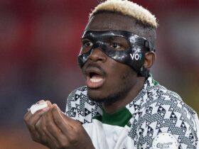 Nigeria’s chances of qualifying for the 2026 FIFA World Cup are once again in jeopardy after Zimbabwe’s last-minute equalizer put the West Africans behind them in Group C.