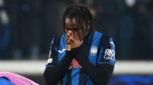 Barcelona is “lining up a move” for the Atalanta BC star, who has 19 goals this season, but there will be fierce competition with Liverpool, Man United and Chelsea.