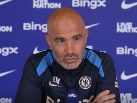 When Liverpool visits Chelsea on Sunday afternoon, the reigning Premier League champions will receive a guard of honor from the home team