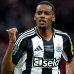 As the Red Devils “struggle” to acquire a new striker, Man United’s Alexander Isak transfer stance is “revealed.”
