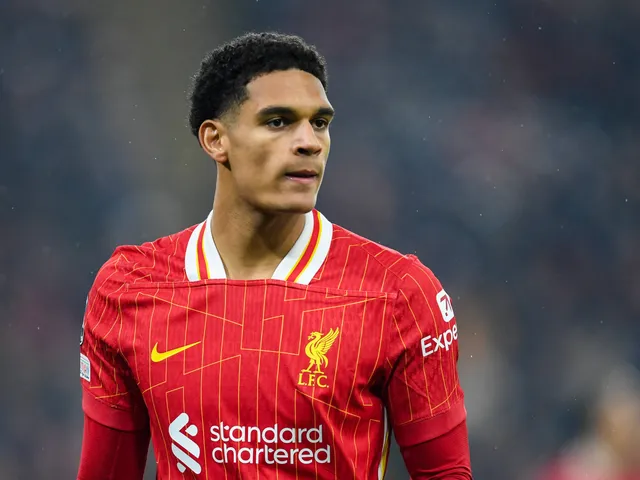 Why did Jarell Quansah move from Liverpool to the Bundesliga, setting a new transfer record for Leverkusen?