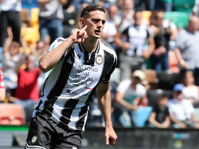 As the Italian champions “move for” an Italian striker, Darwin Nunez is not going to Napoli.