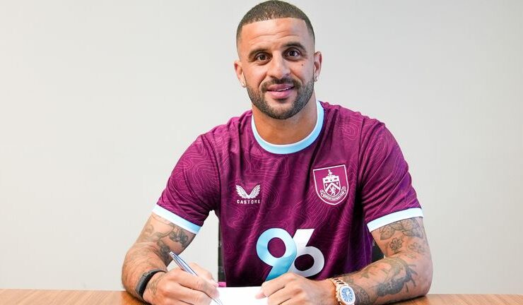 Kyle Walker transfer news: Burnley pays up to £5 million to sign the England defender from Manchester City.