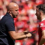 After Diogo Jota’s death in a car accident, Liverpool head coach Arne Slot pays tribute to the “very special” forward.