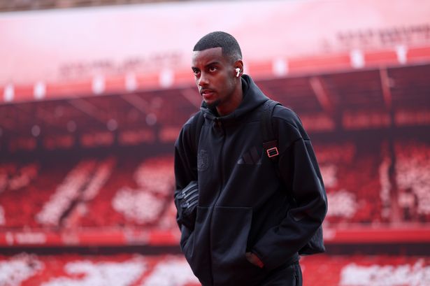 Update on Alexander Isak’s transfer to Liverpool amid Newcastle’s “stance” and shocking declaration