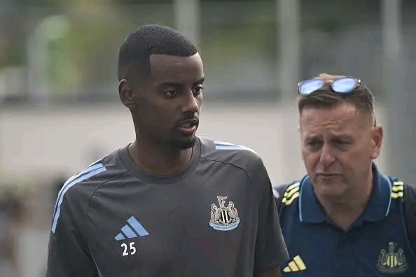 Alexander Isak’s transfer could finally be unlocked by Liverpool through a Newcastle swap deal.
